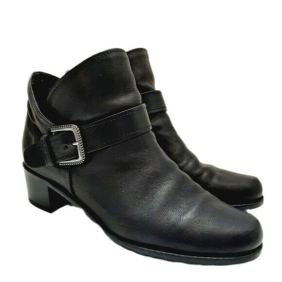 STUART WEITZMAN Slip-on Ankle Booties Side Buckle Genuine Leather Sz 7.5 M - Picture 1 of 11